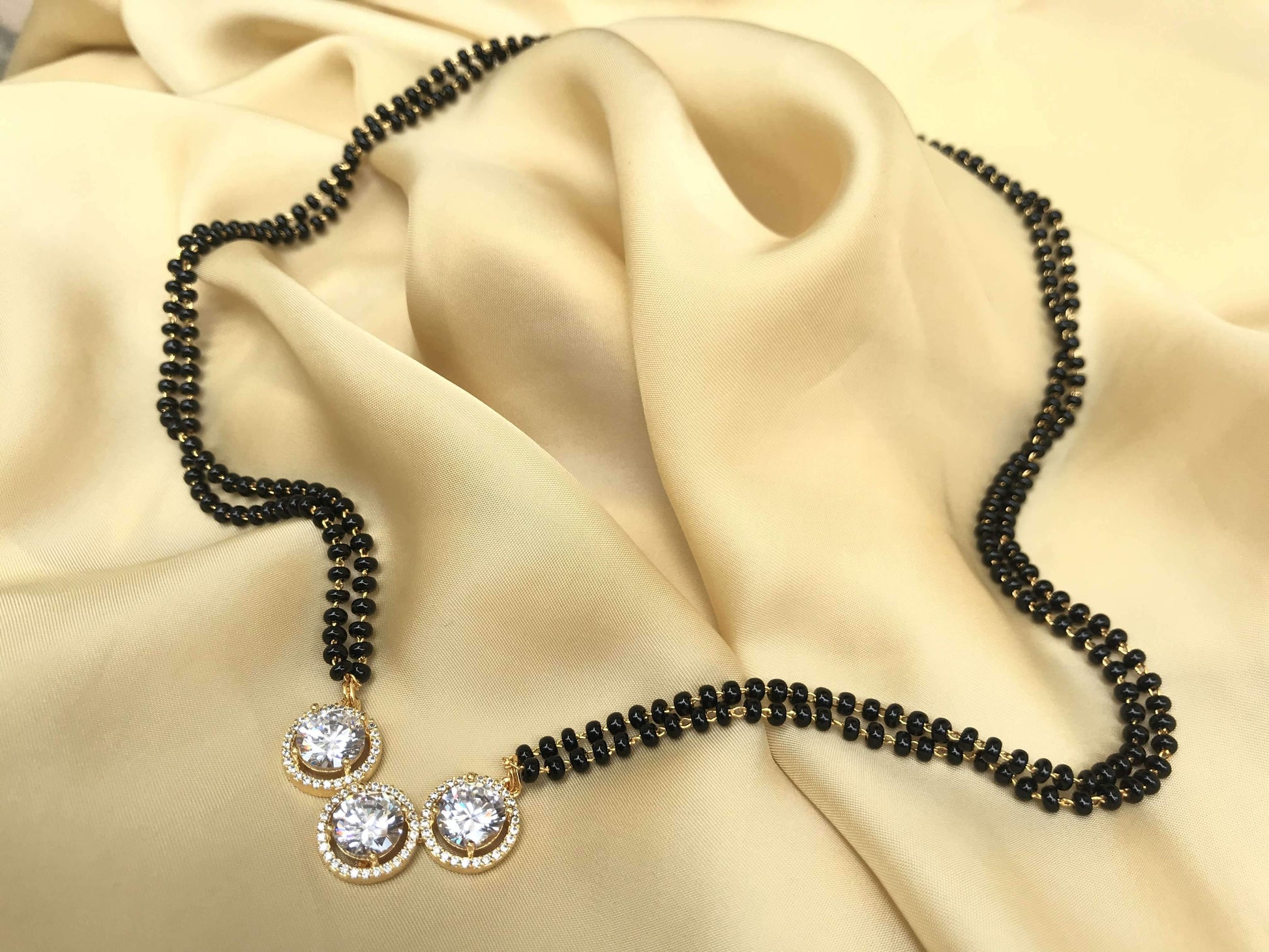 Signature Gold Stone Mangalsutra - Abdesignsjewellery