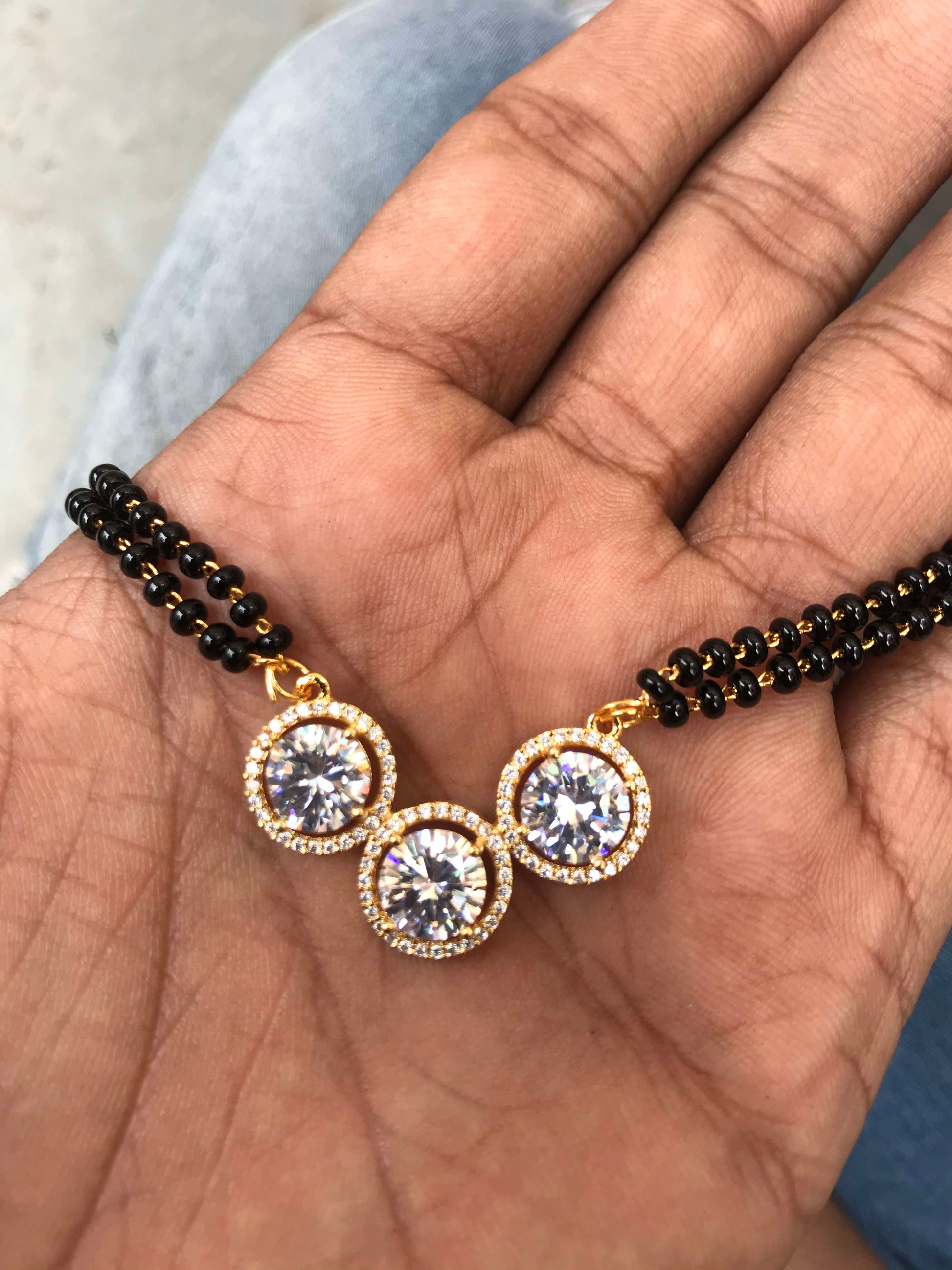 Signature Gold Stone Mangalsutra - Abdesignsjewellery