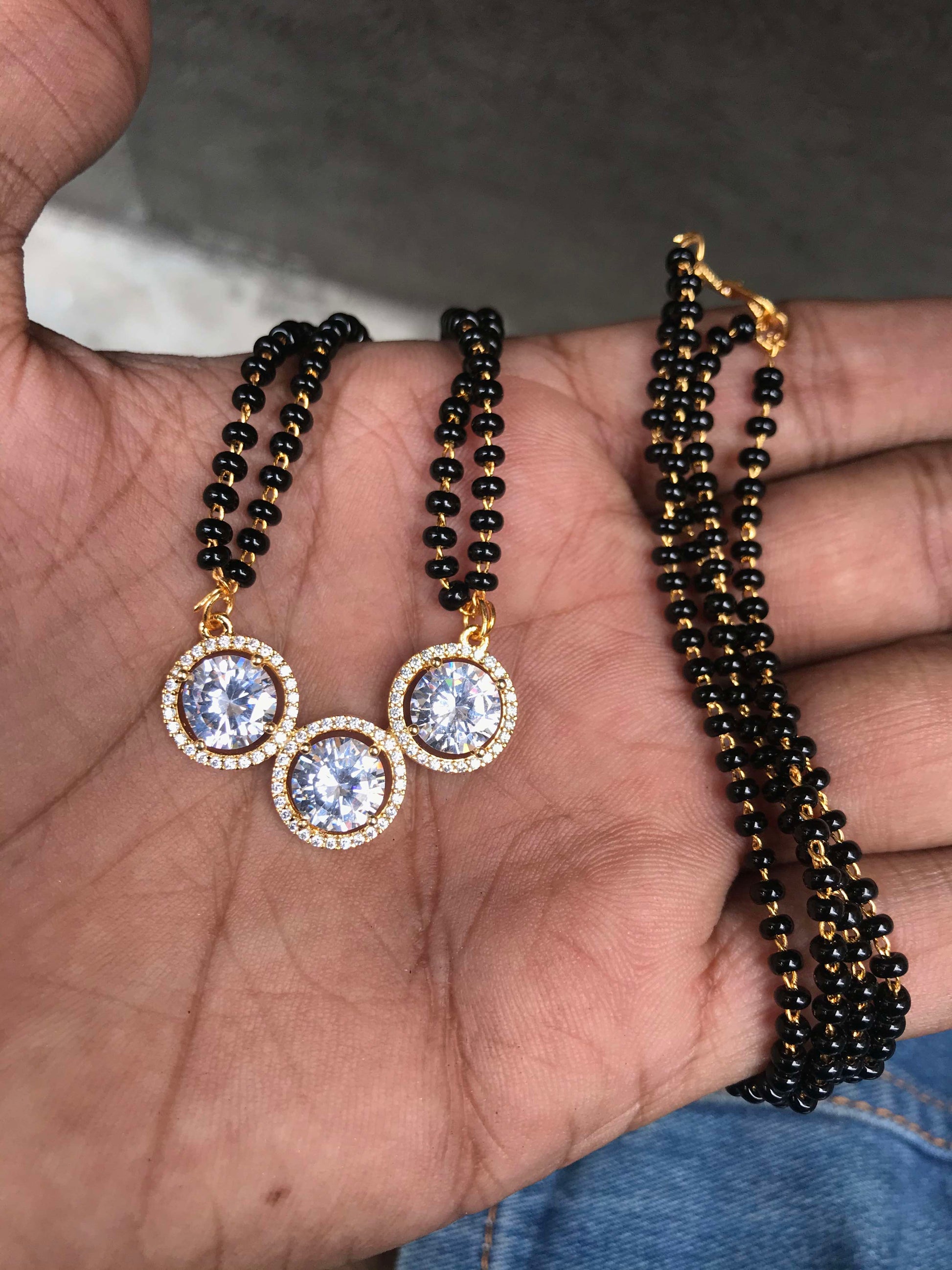 Signature Gold Stone Mangalsutra - Abdesignsjewellery