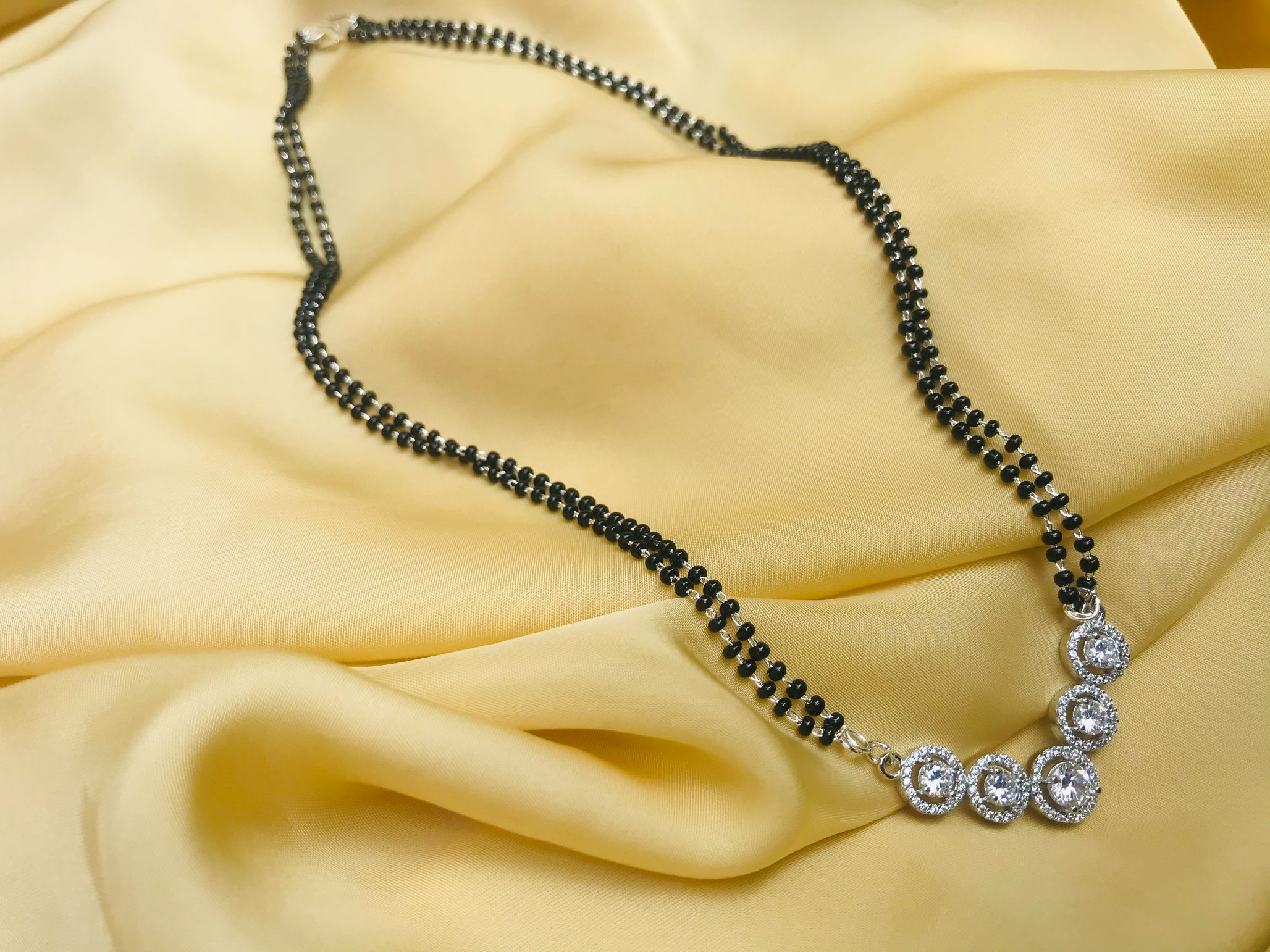 Moonshine Round Silver Stone Mangalsutra - Abdesignsjewellery