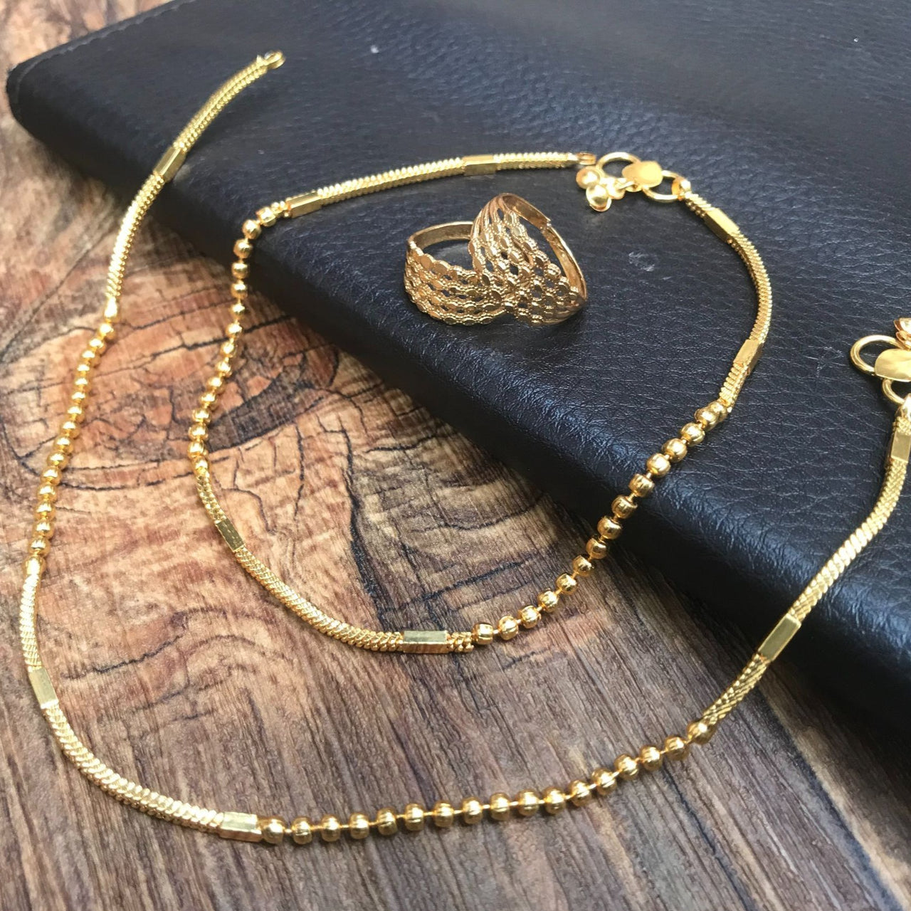 Magnificent Gold Anklet Toerings Combo Jewellery