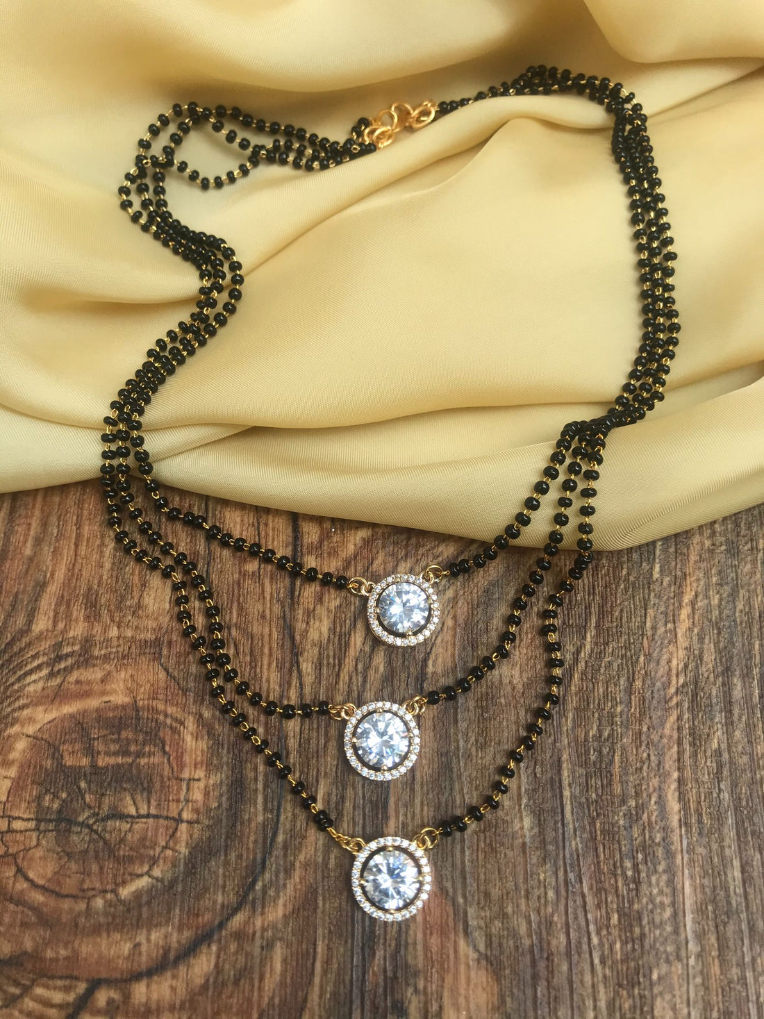 Glittering Gold Stone Mangalsutra - Abdesignsjewellery