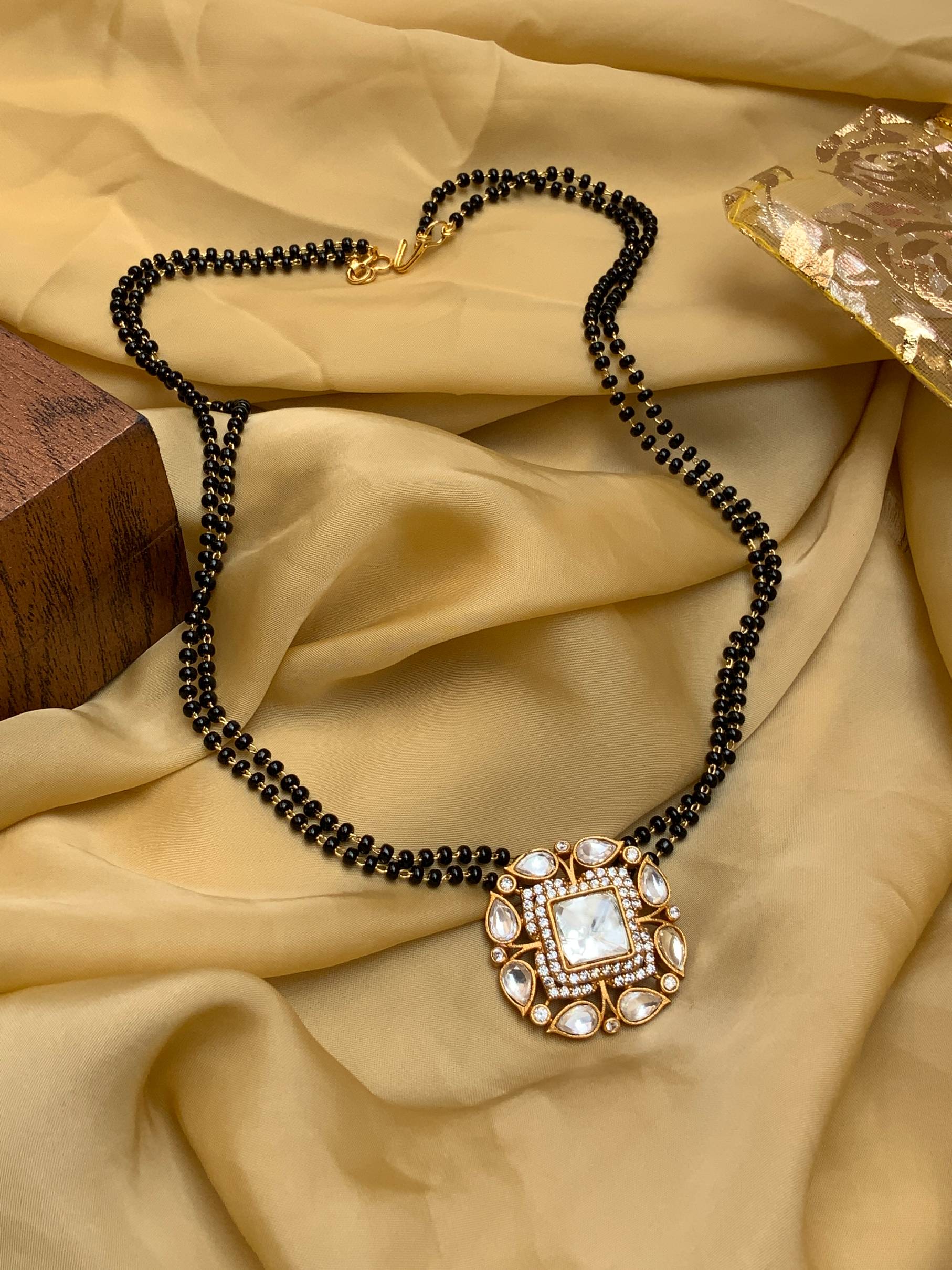Lovely Real Kemp Stone Pendant Mangalsutra