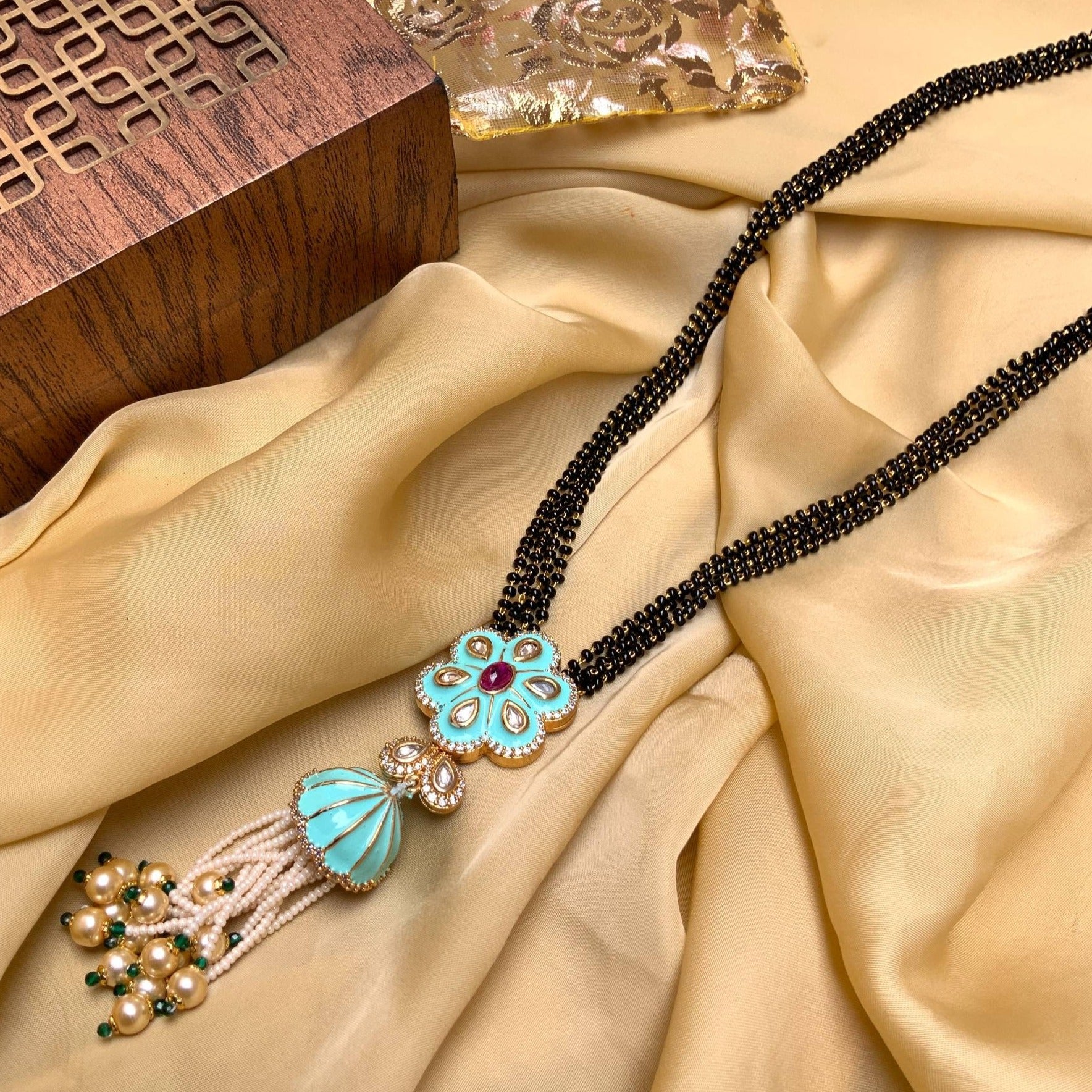 Stunning Kemp Stone Mangalsutra - Abdesignsjewellery