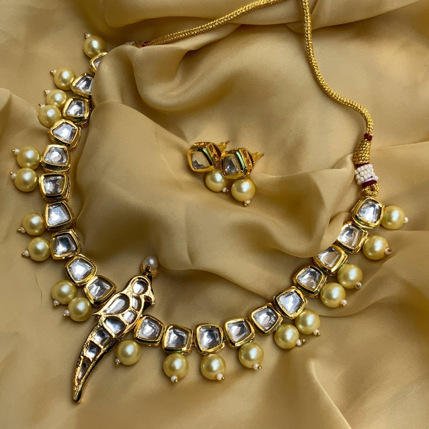 Beautiful Parrot Pearl Kundan Necklace - Abdesignsjewellery
