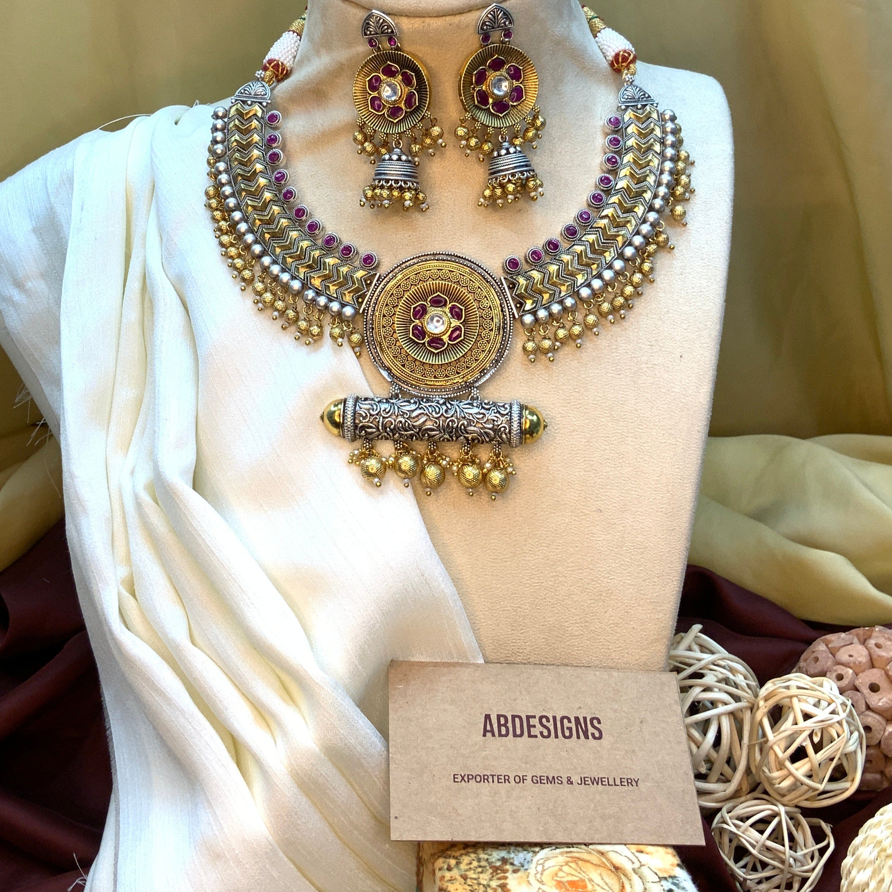 Royal High Quality Silver Fusion Necklace