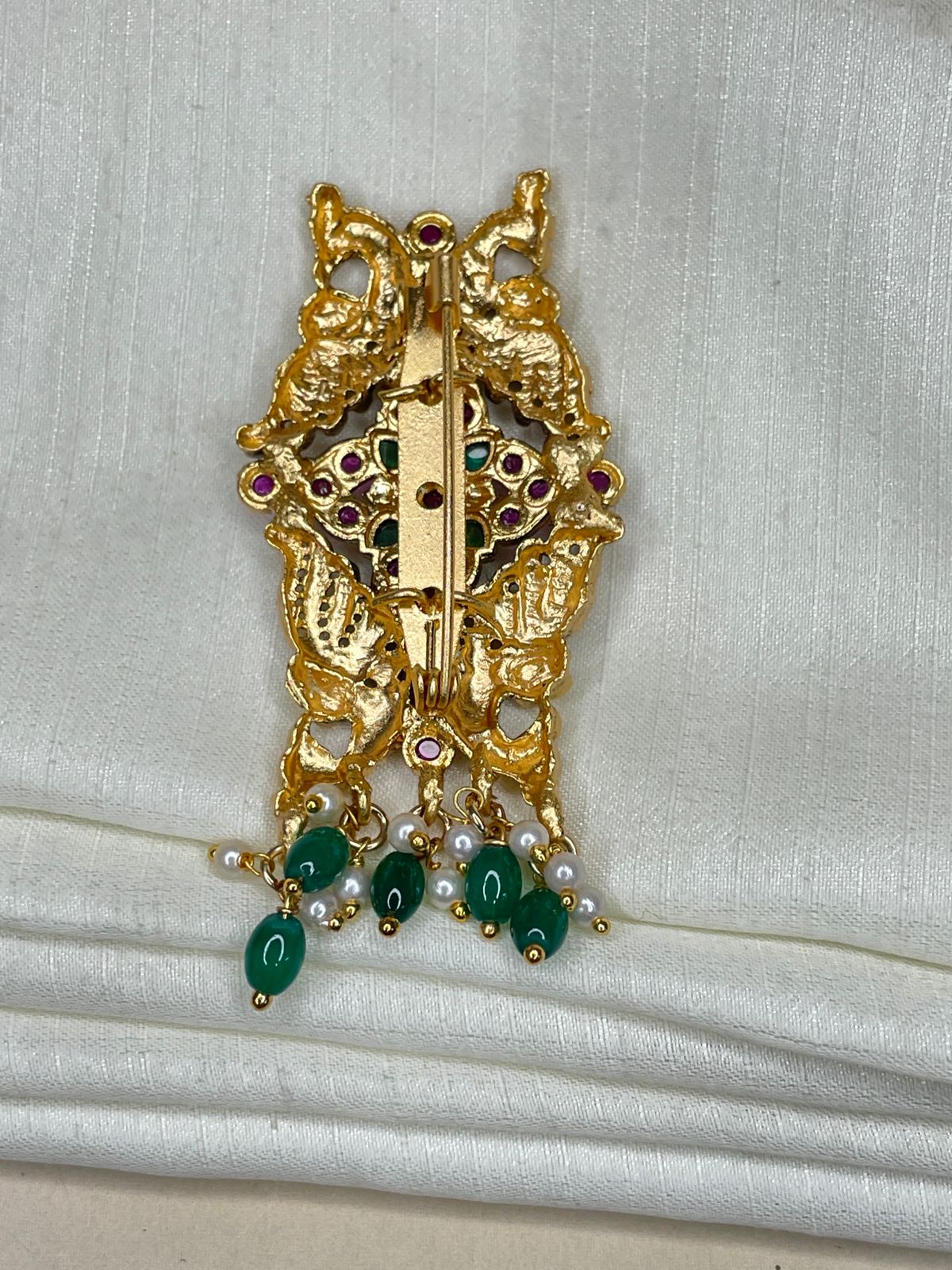 High Quality Antique Peacock Style Kemp Stone Saree Pin