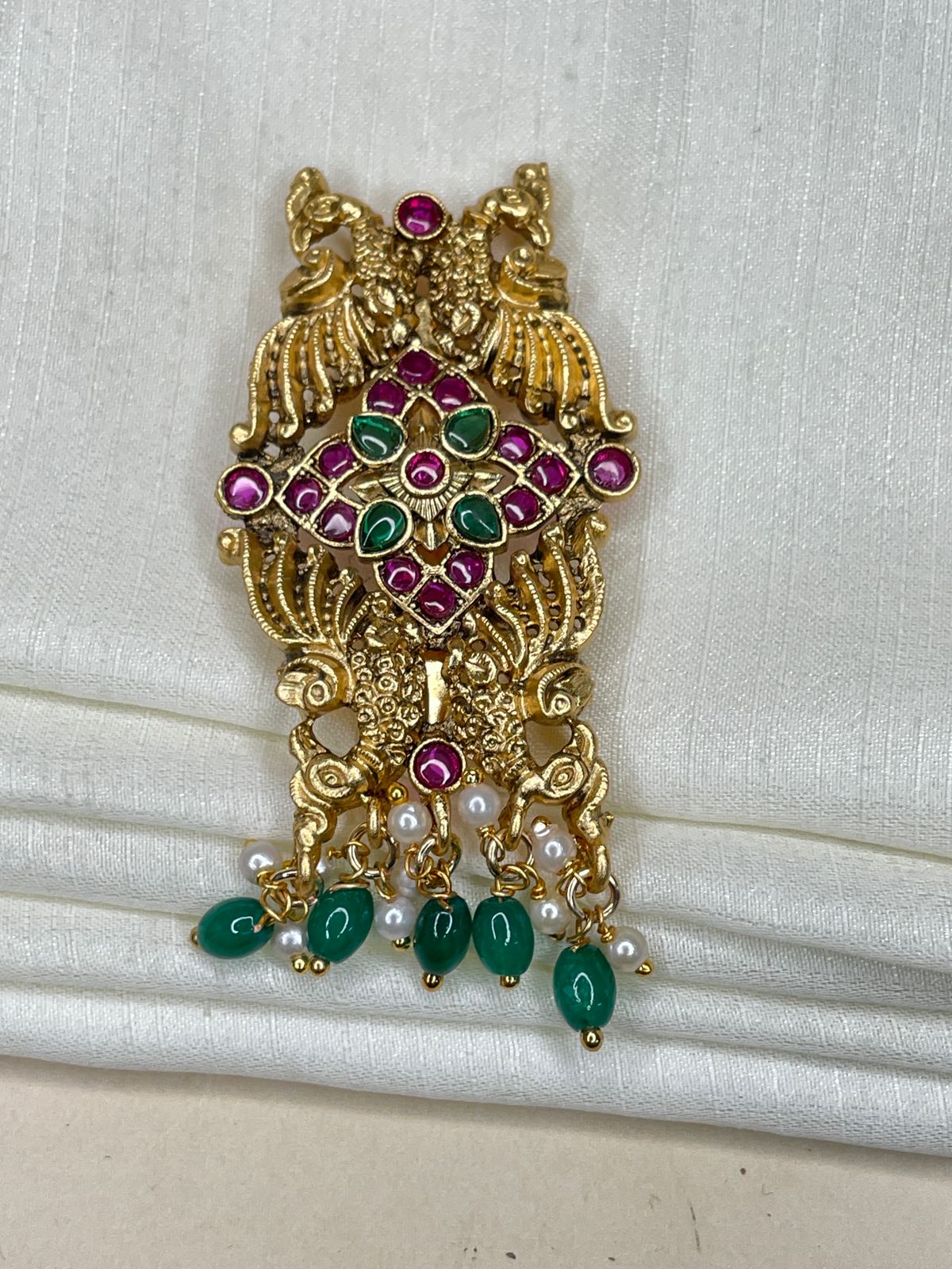 High Quality Antique Peacock Style Kemp Stone Saree Pin