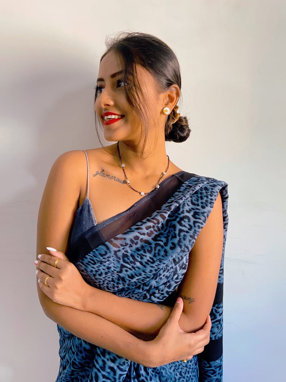 Dailywear Silver Flower Floral Pattern Mangalsutra - Abdesignsjewellery