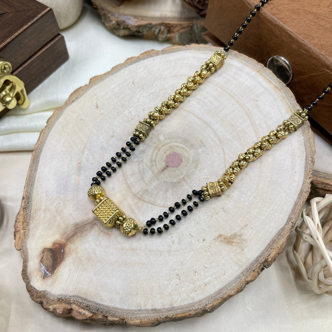 Beautiful Antique Square Golden Mangalsutra - Abdesignsjewellery