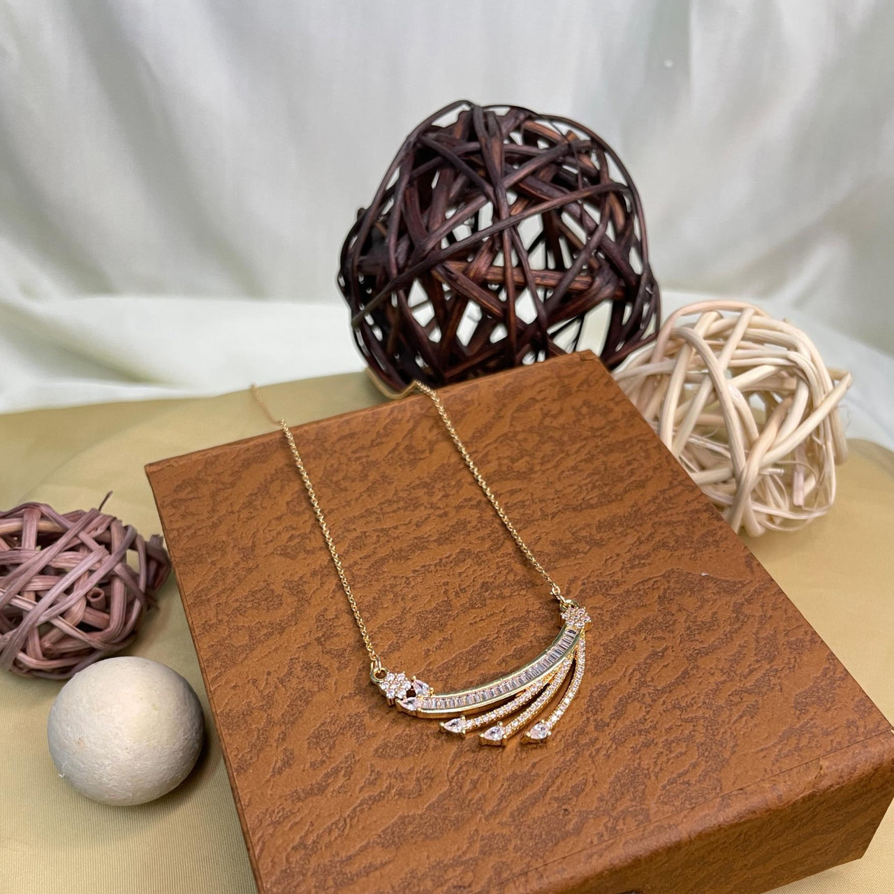 Dailywear Rose Gold Diamond Pendant & Chain - Abdesignsjewellery