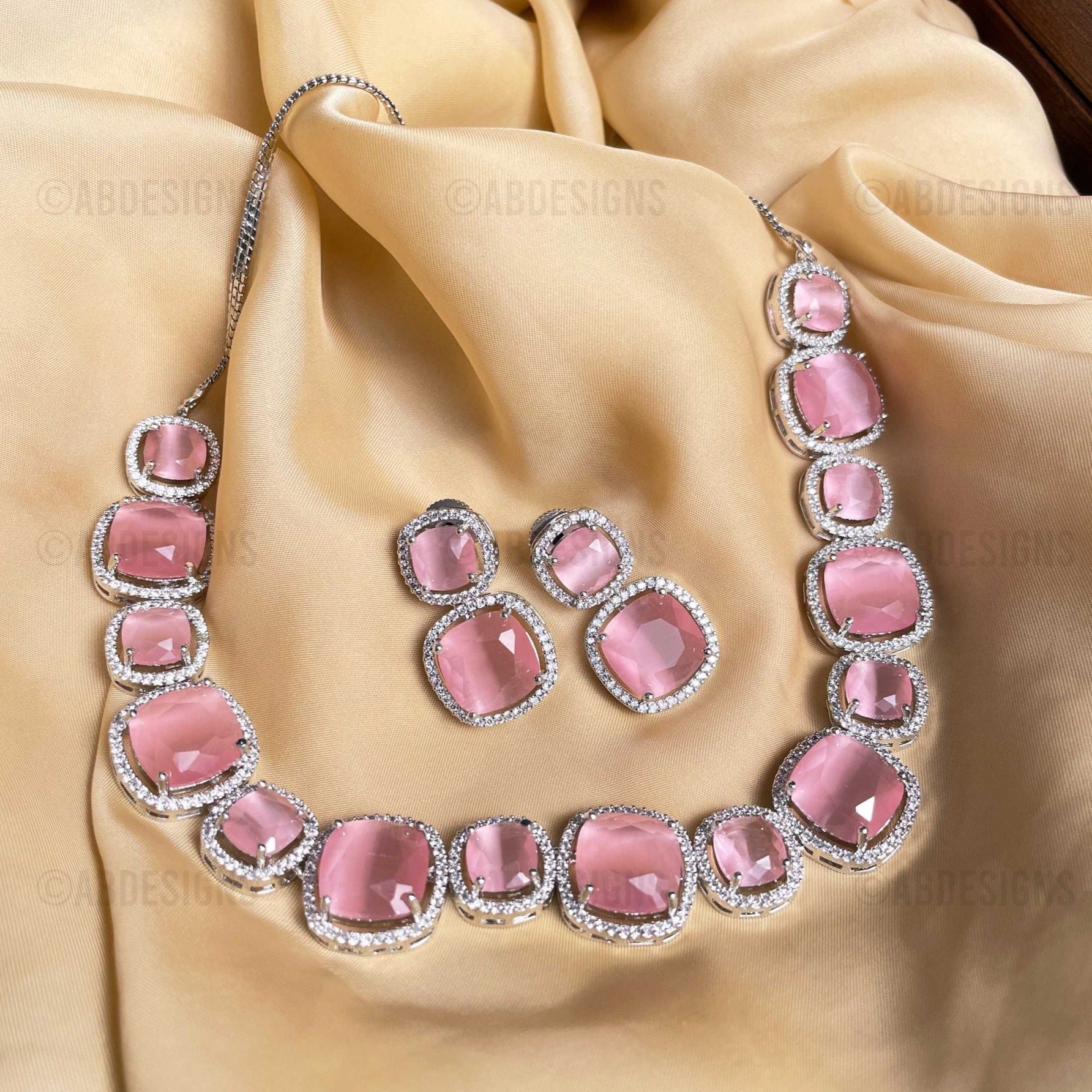 Celebrated Renowned Silver Diamond Choker Necklace - Abdesignsjewellery