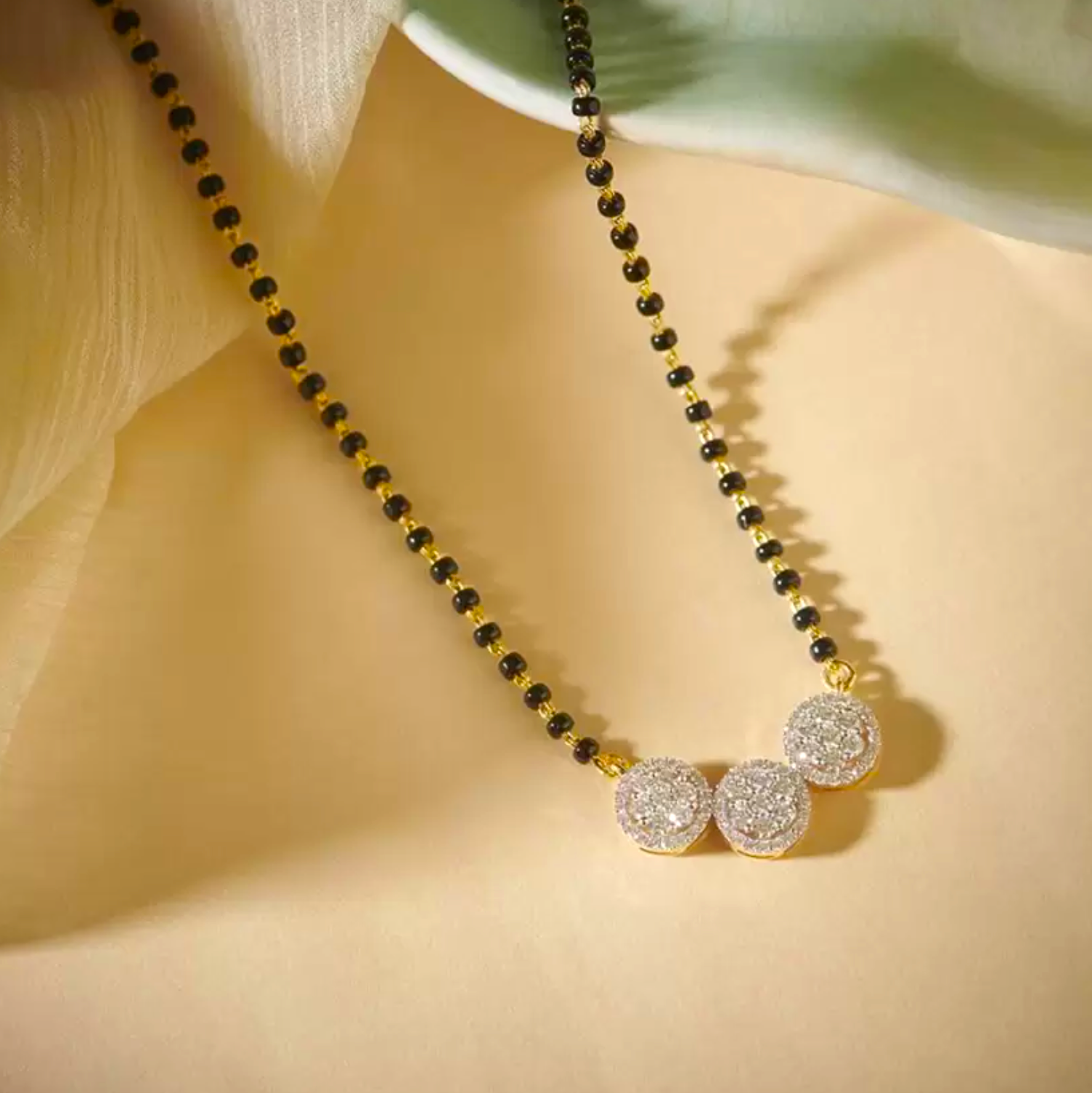 round diamond mangalsutra