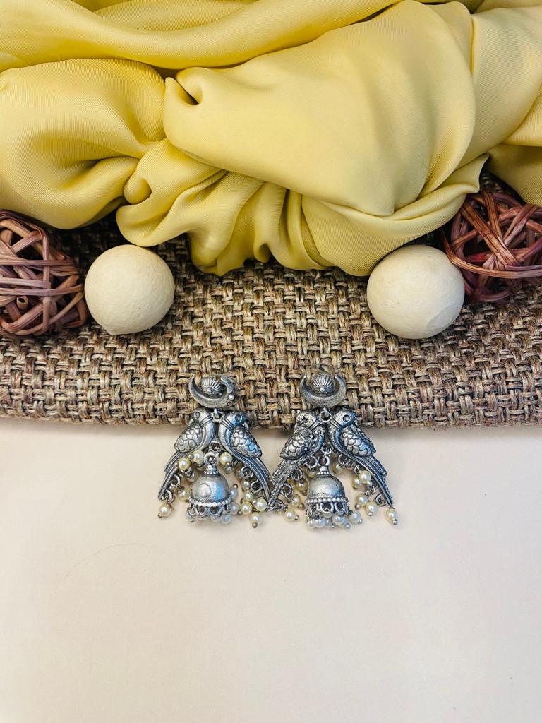 Latest Fusion Silver Plated Parrot Earring