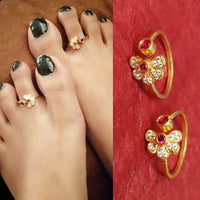 Thumbnail for Pretty Petel Shape Gold Toe Rings - Abdesignsjewellery