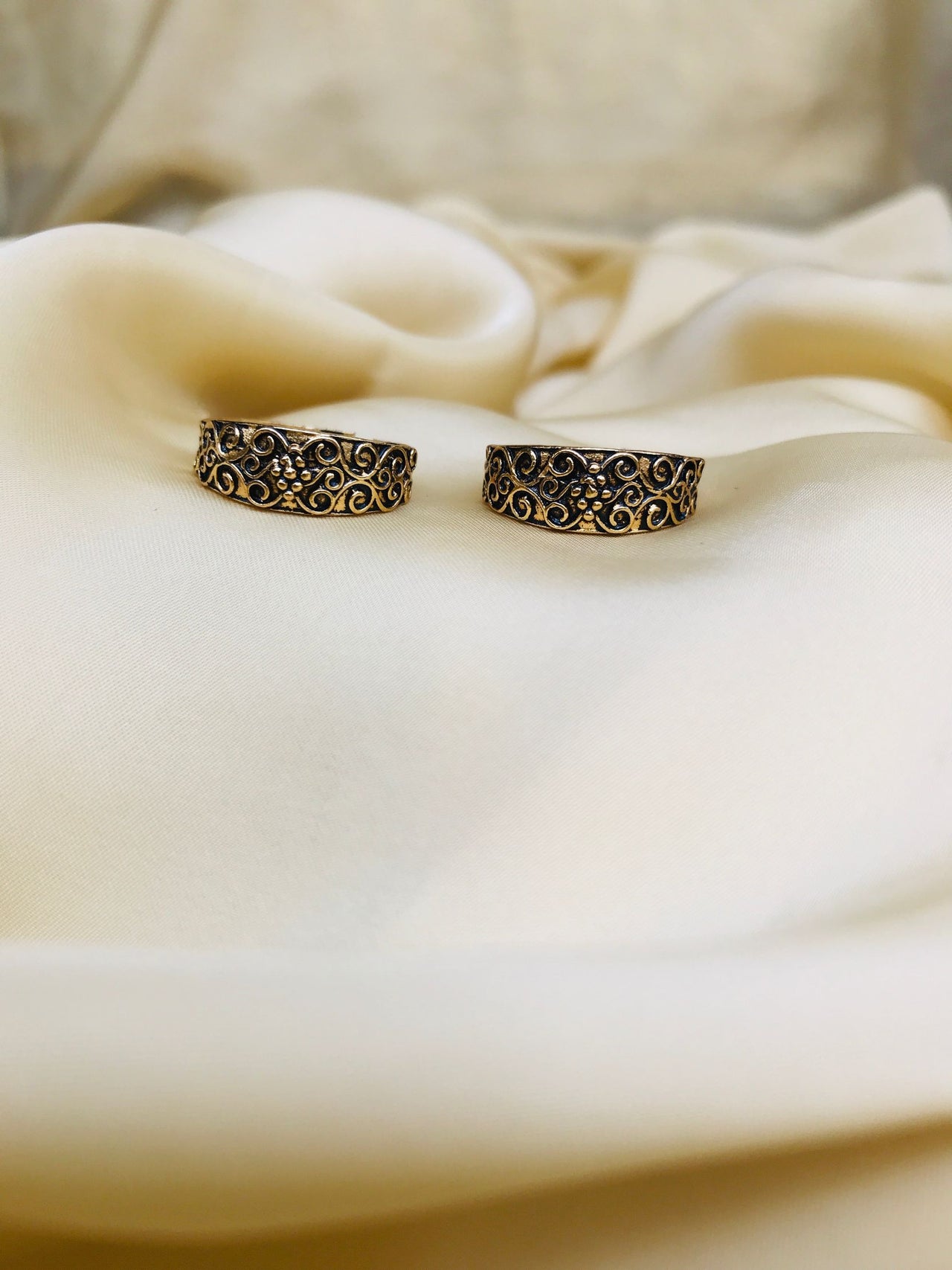 Classic Gold Flower Toe Rings - Abdesignsjewellery
