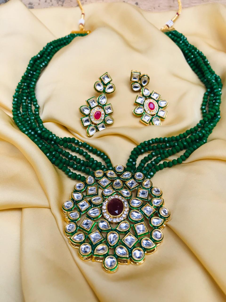 Pretty Green Beaded Kundan Necklace