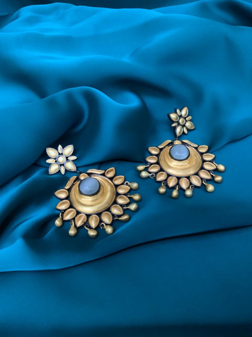 Artificial Handmade Matt Gold Flower Design Earring - Abdesignsjewellery