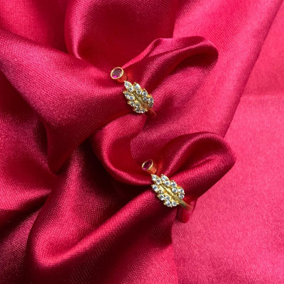 Beautiful Allure Bejewelled Women Toe Rings