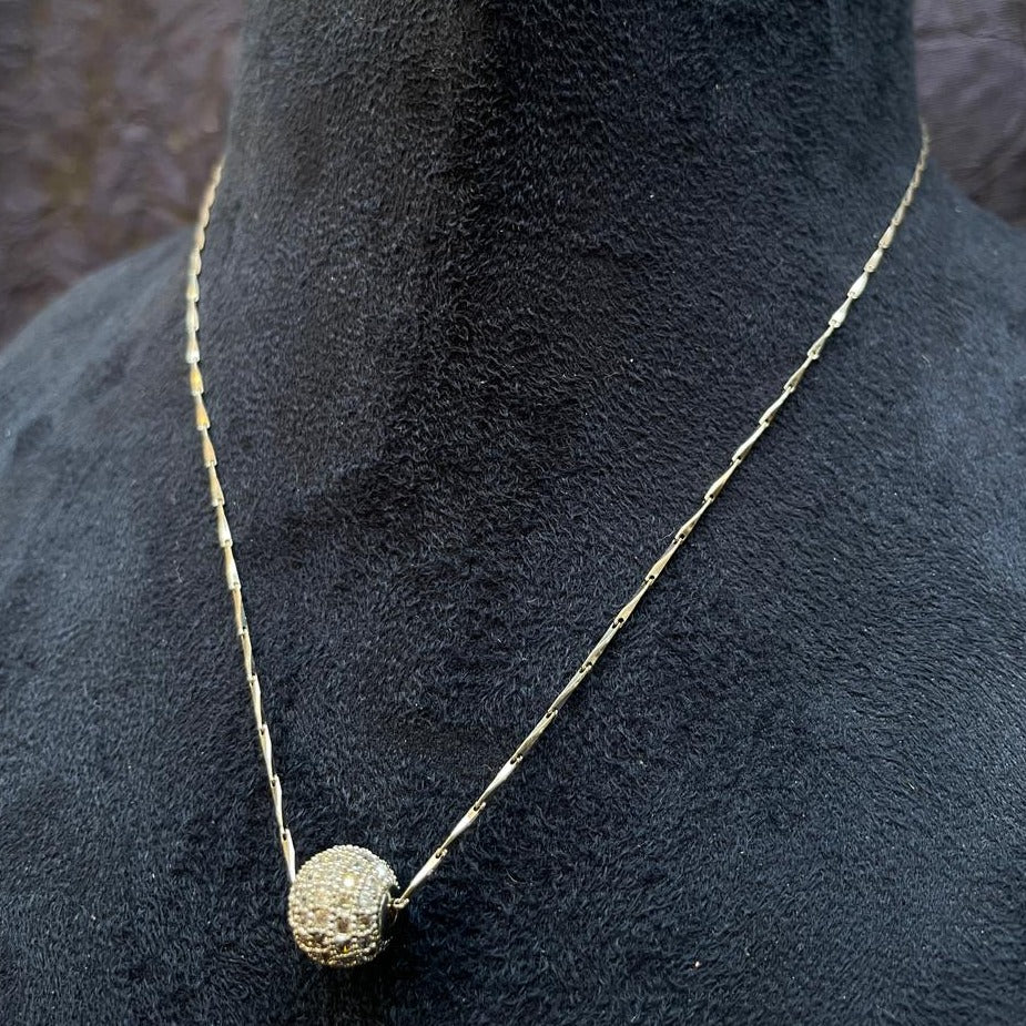 Metallic Victorian Silver Ball Chain Dailywear Necklace