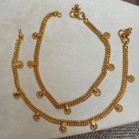 Thumbnail for Glittering Gold Plated Women Anklets