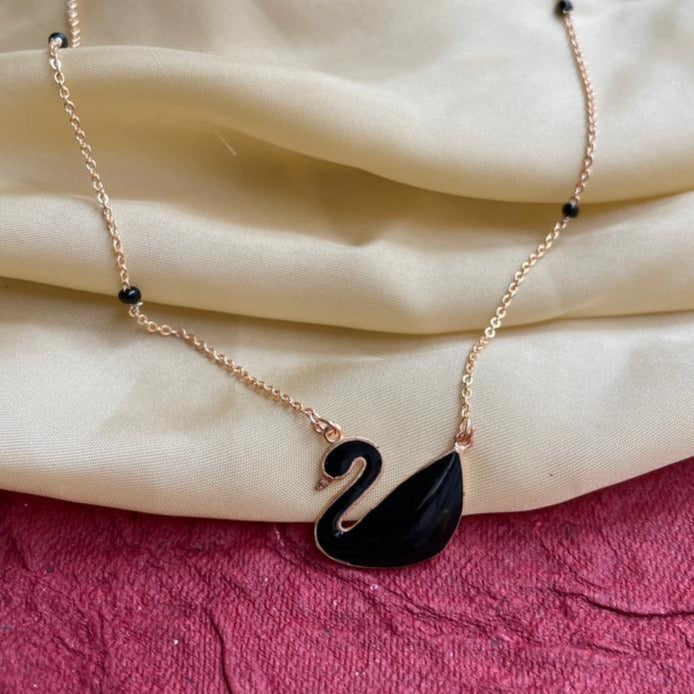 Meena Black Swan Rose Gold Mangalsutra