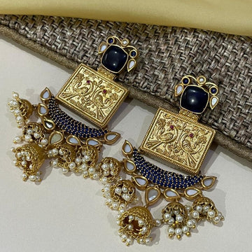Perrot Kundan Jumkha Earrings