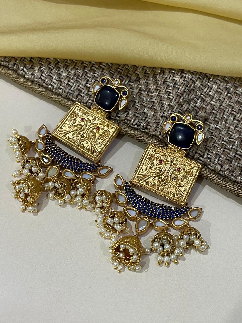 Perrot Kundan Jumkha Earrings