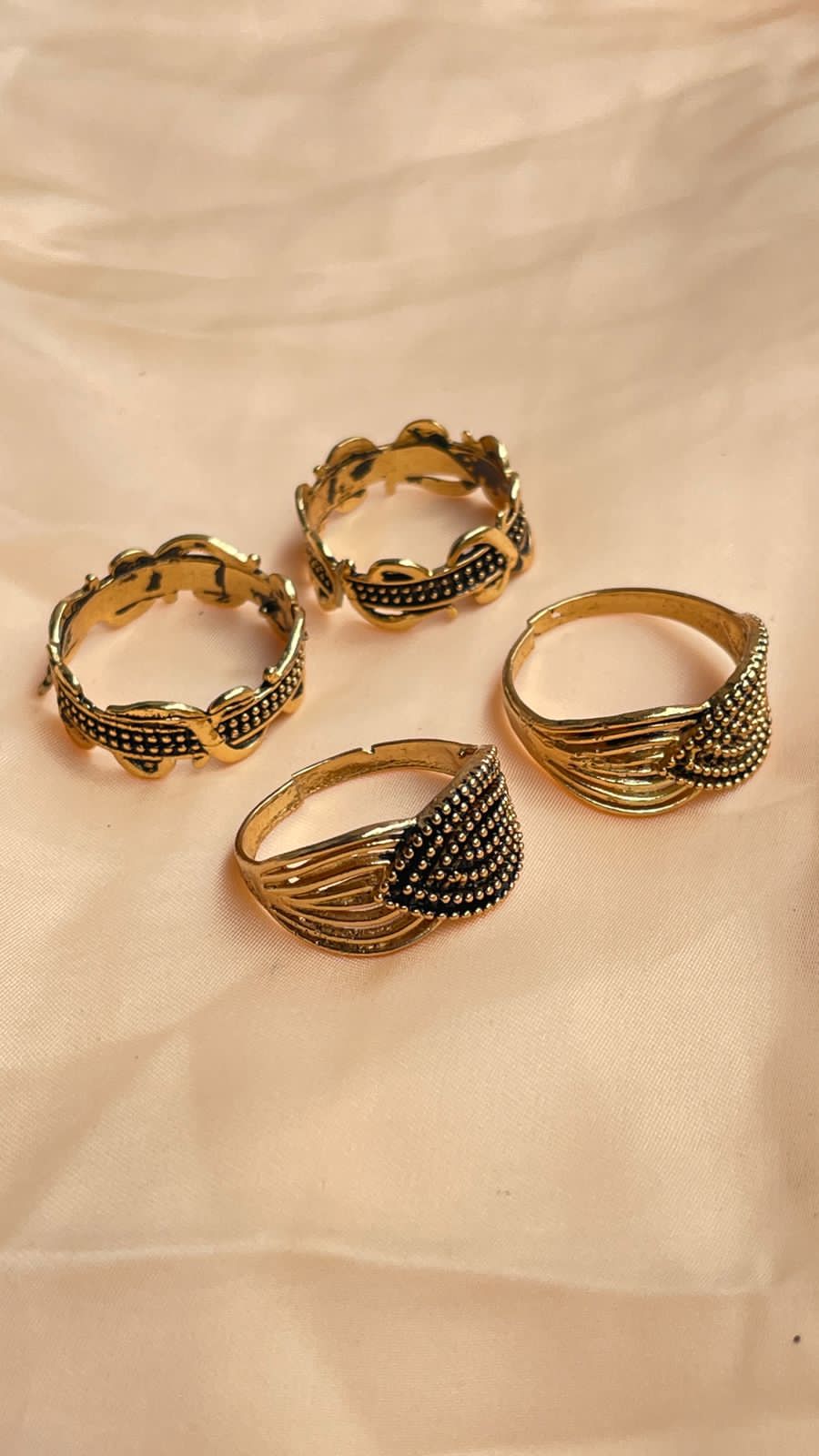Dailywear Gold Oxidised Toe Rings Combo - Abdesignsjewellery