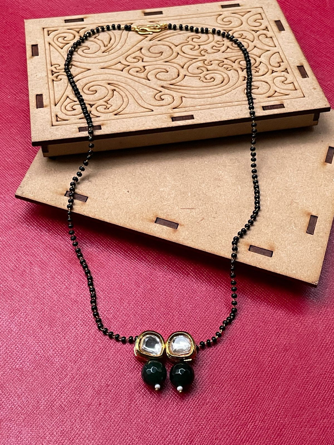 Traditional White Meena Kundan Mangalsutra