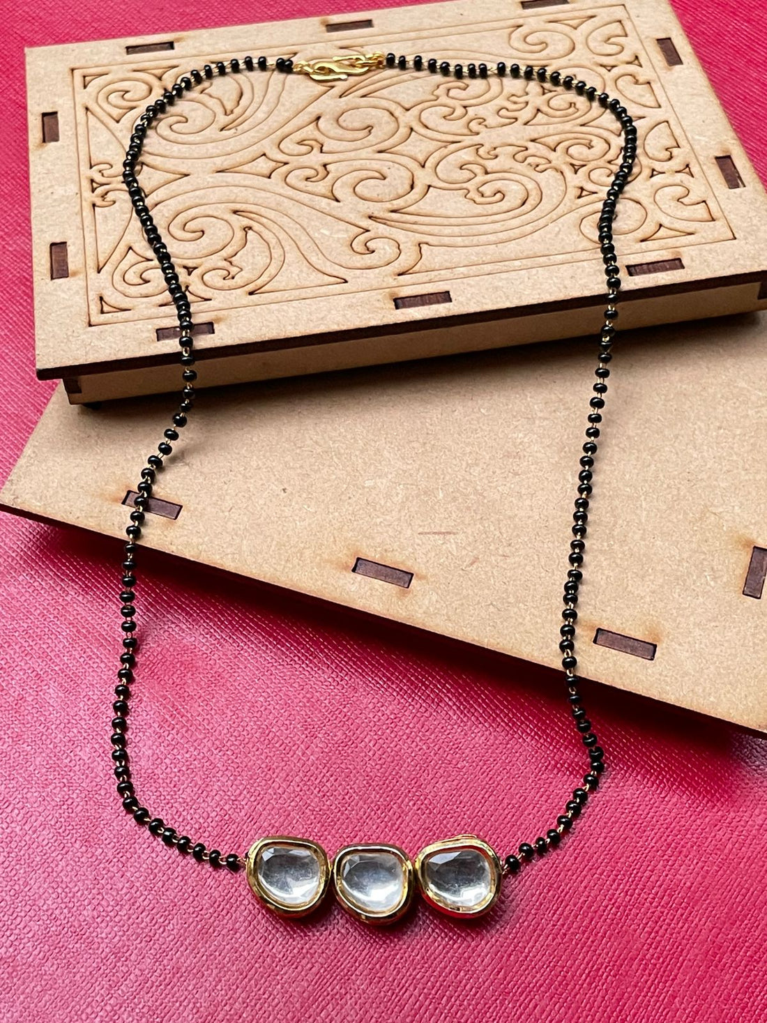 Traditional White Meena Kundan Mangalsutra