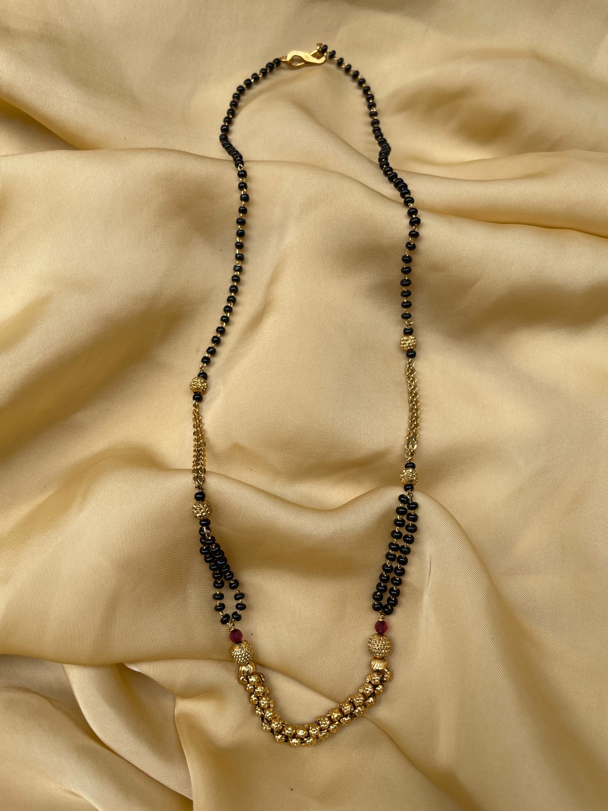 Beautiful Antique Golden Mangalsutra - Abdesignsjewellery