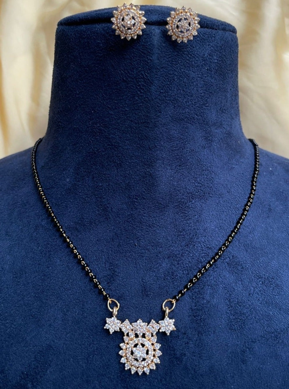 Charming Gold Diamond Mangalsutra - Abdesignsjewellery