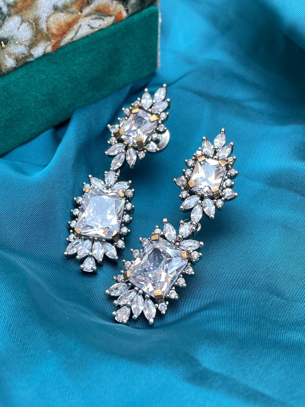 Hot Long Rectangle Crystal Earring