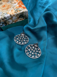Thumbnail for Attractive One Flower Round Diamond Earrings