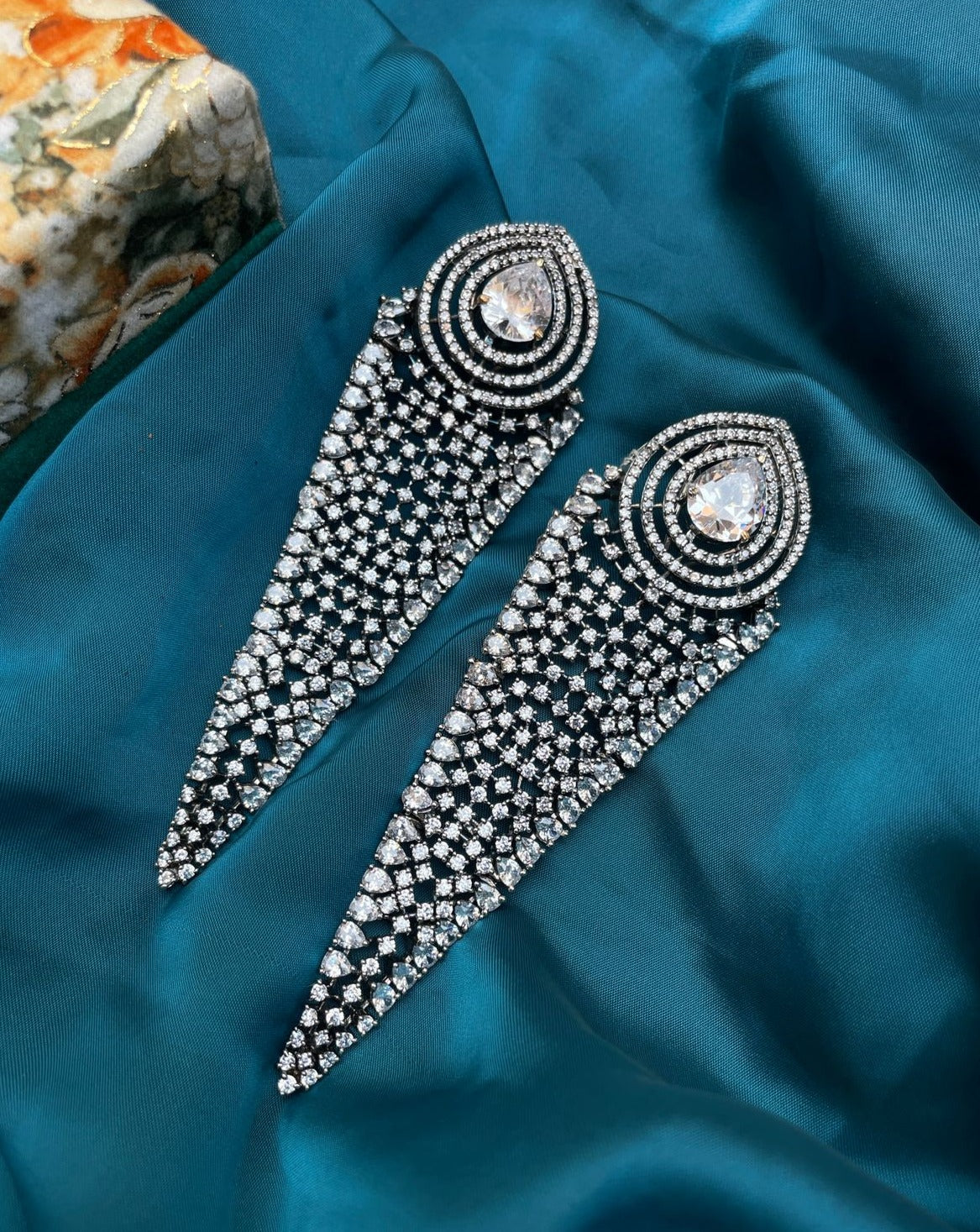 Victorian Long Diamond Leaf Earrings - Abdesignsjewellery
