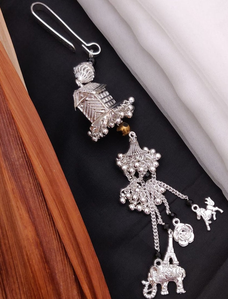 Beautiful German Silver Plated Saree Pin - Abdesignsjewellery