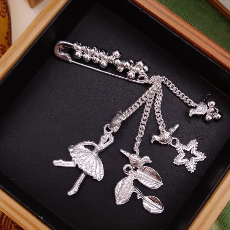 Little Girl German Silver Plated Saree Pin