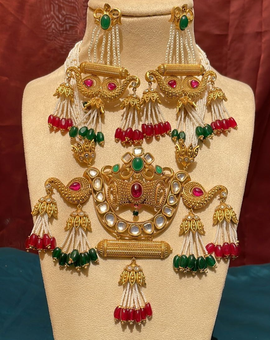 Antique Wedding Beautiful Necklace