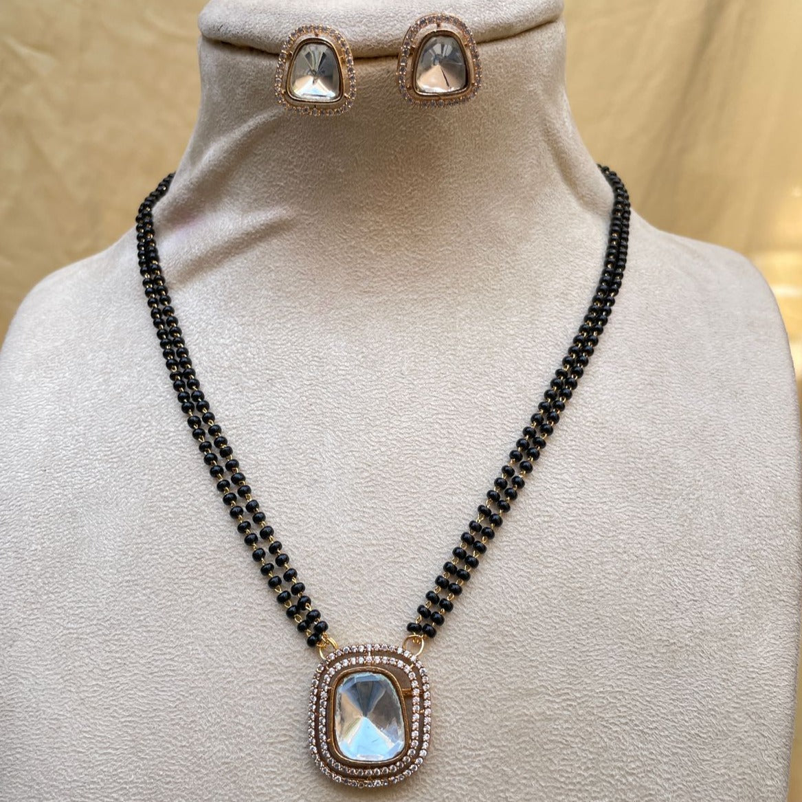 Uncut Gold Polki Diamond Mangalsutra & Earrings