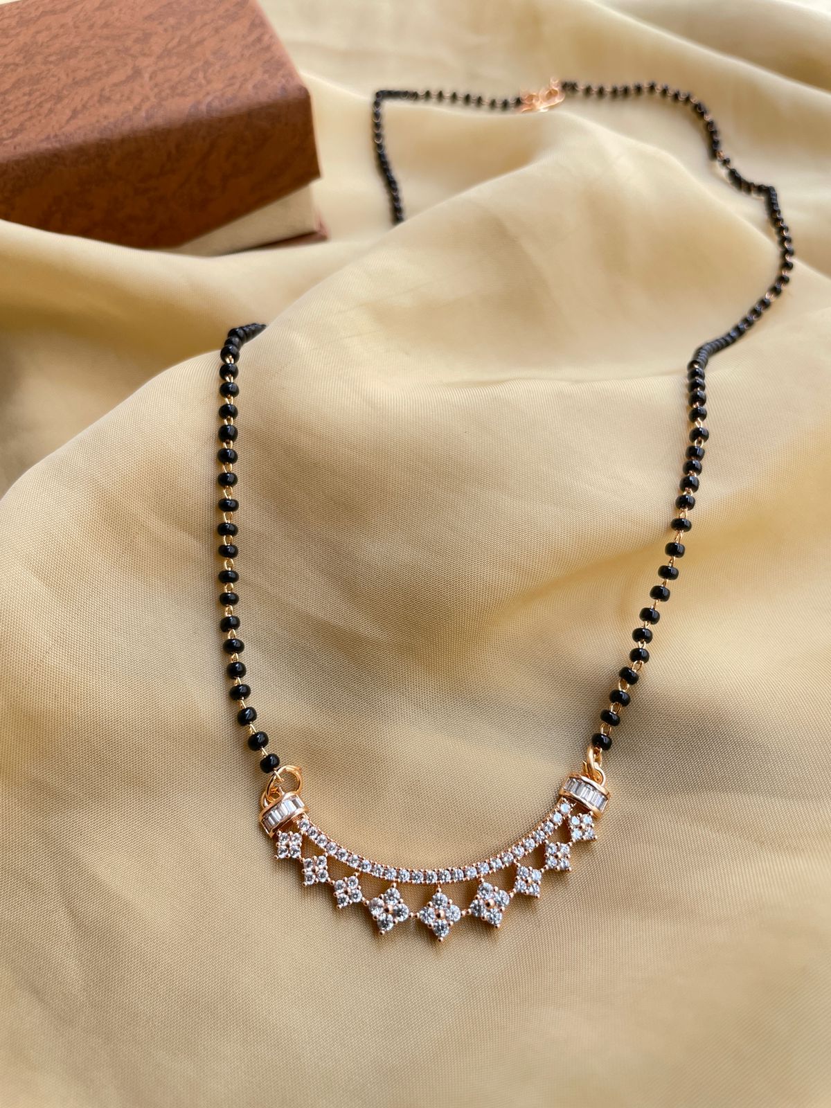 Enchanting Rose Gold Mangalsutra - Abdesignsjewellery