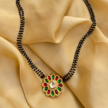 Stunning Kemp Stone Mangalsutra - Abdesignsjewellery
