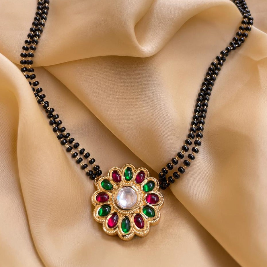 Stunning Kemp Stone Mangalsutra - Abdesignsjewellery