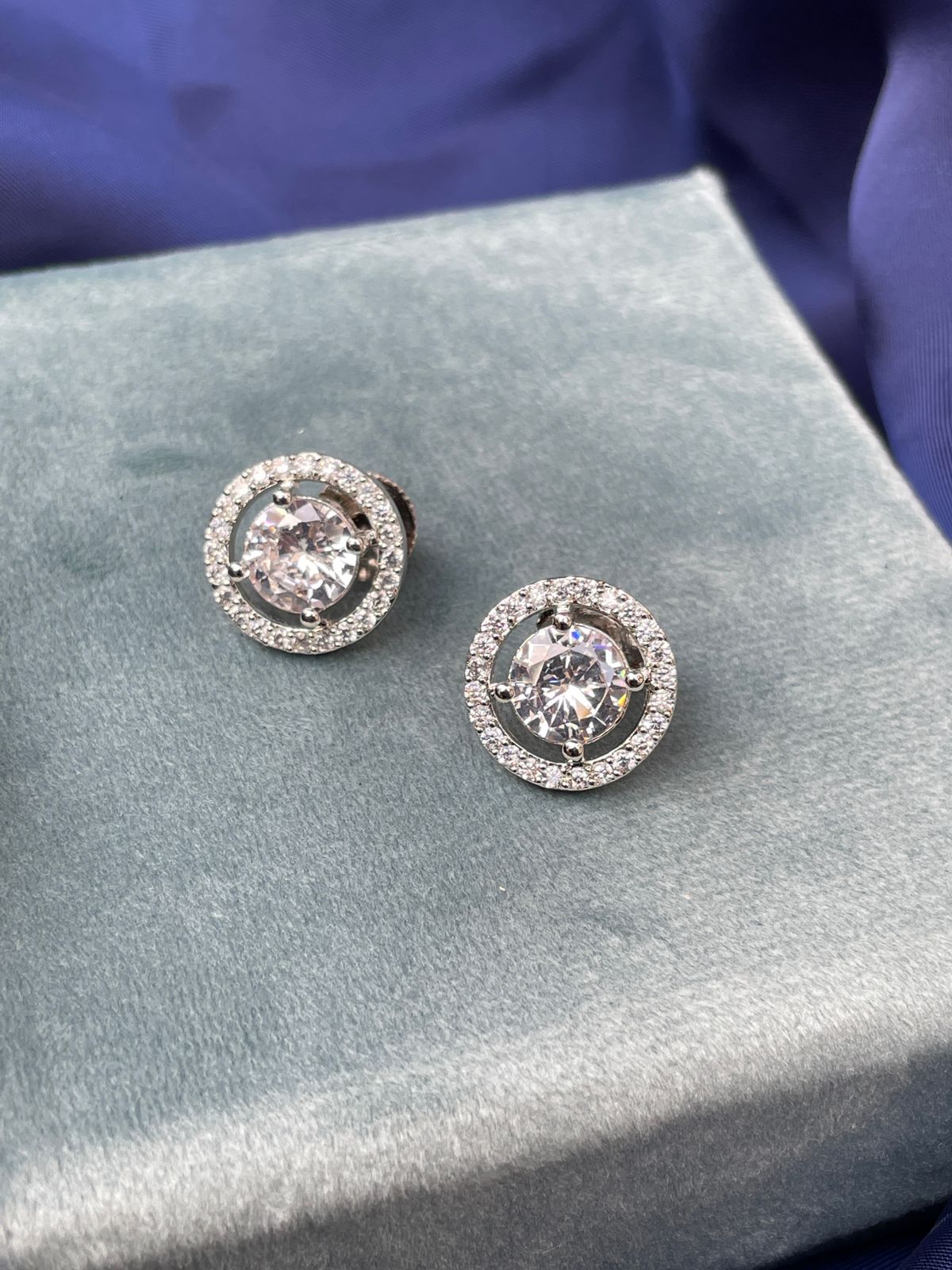 White Silver Plated Stud Earring