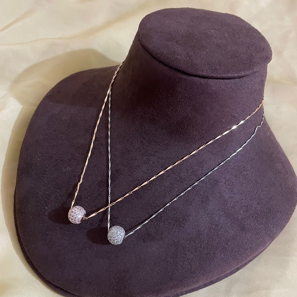 Beautiful Dailywear Pendant & Chain Combo