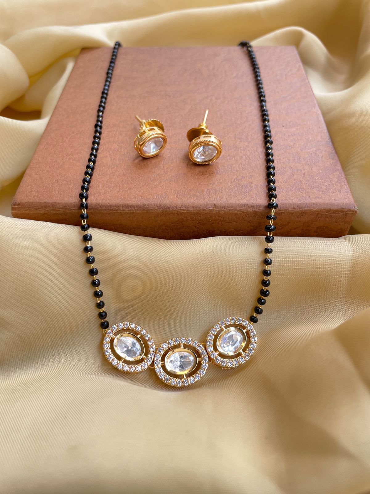 Round Diamond Mangalsutra & Earrings