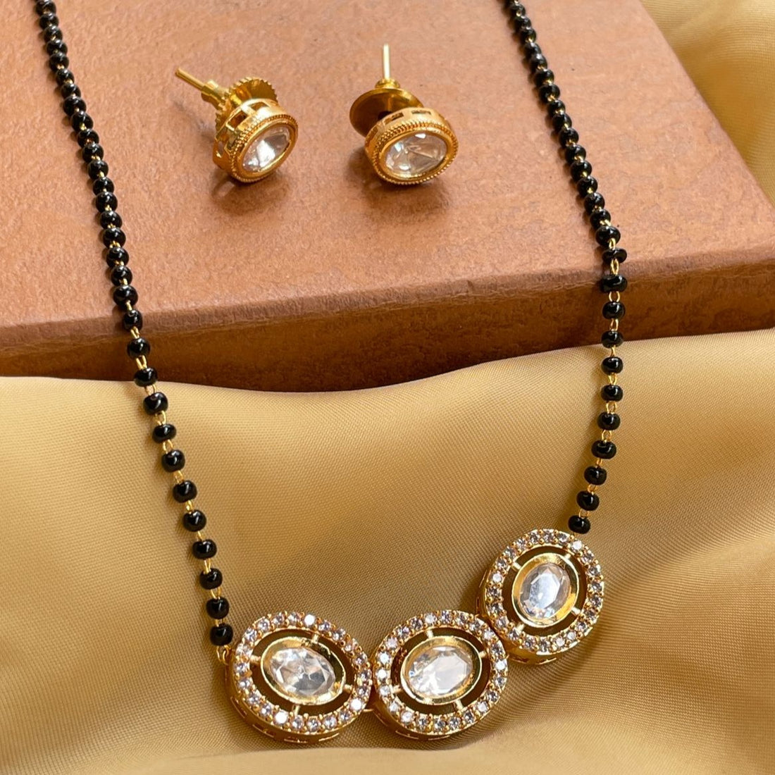 Round Diamond Mangalsutra & Earrings