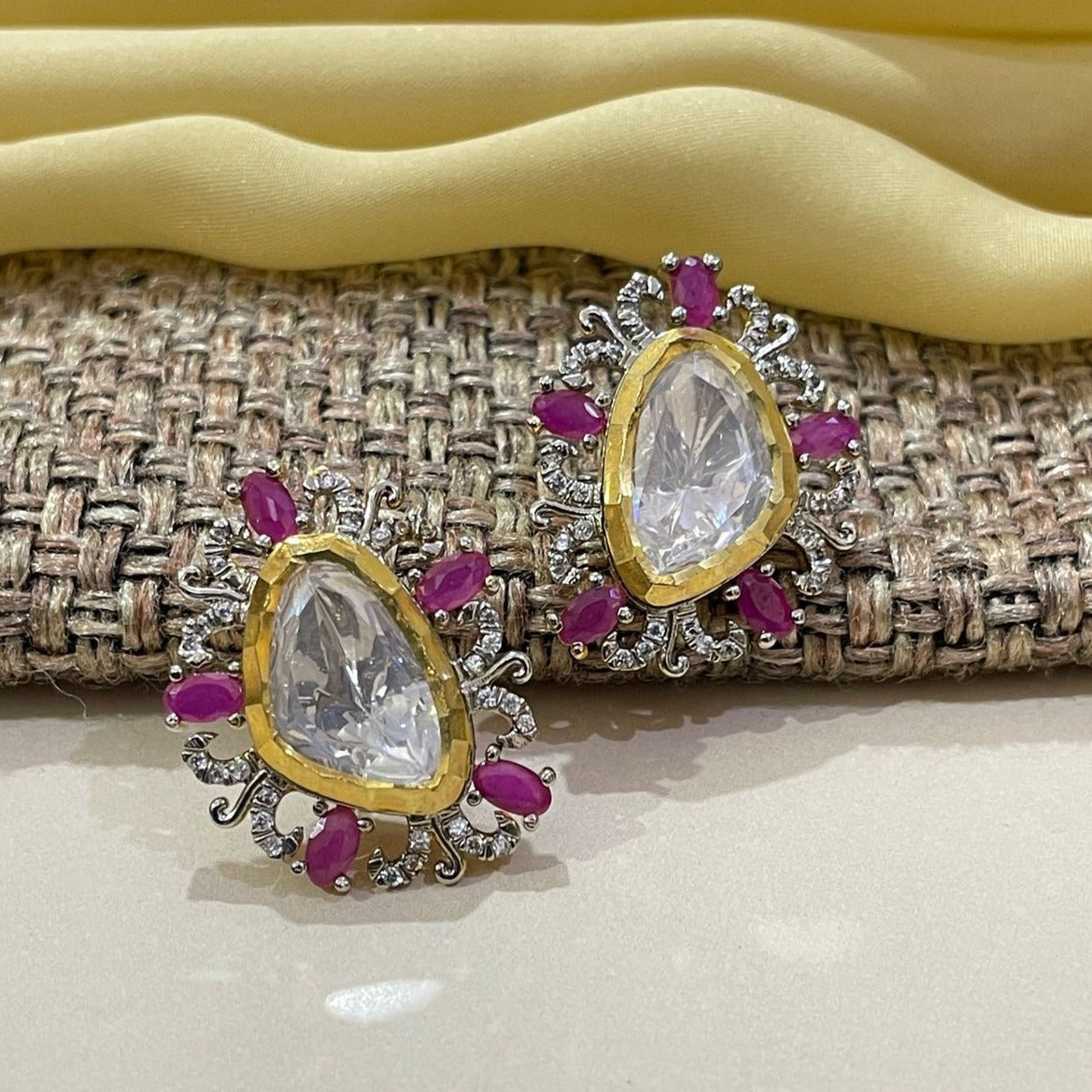 High Quality Gold Plated Glass Stud Earring