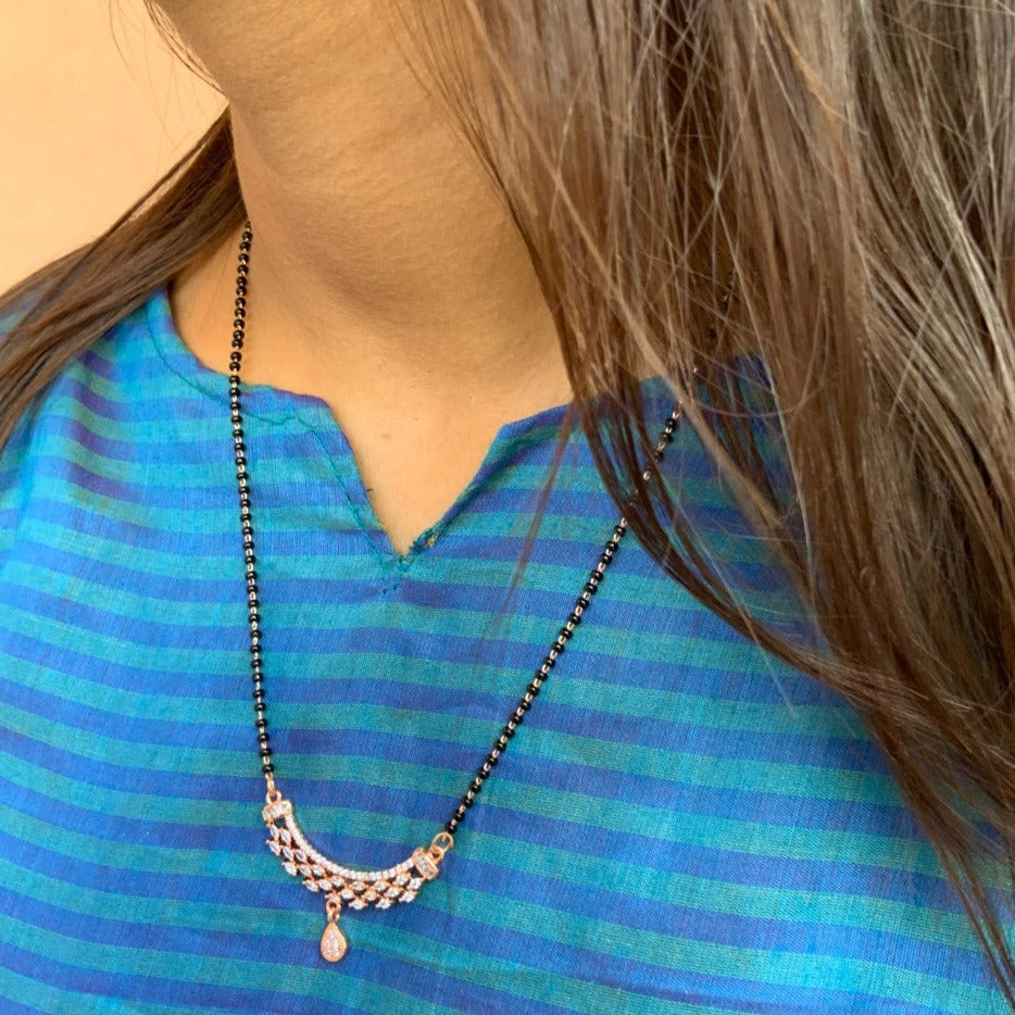 Classic Rose Gold Diamond Mangalsutra - Abdesignsjewellery