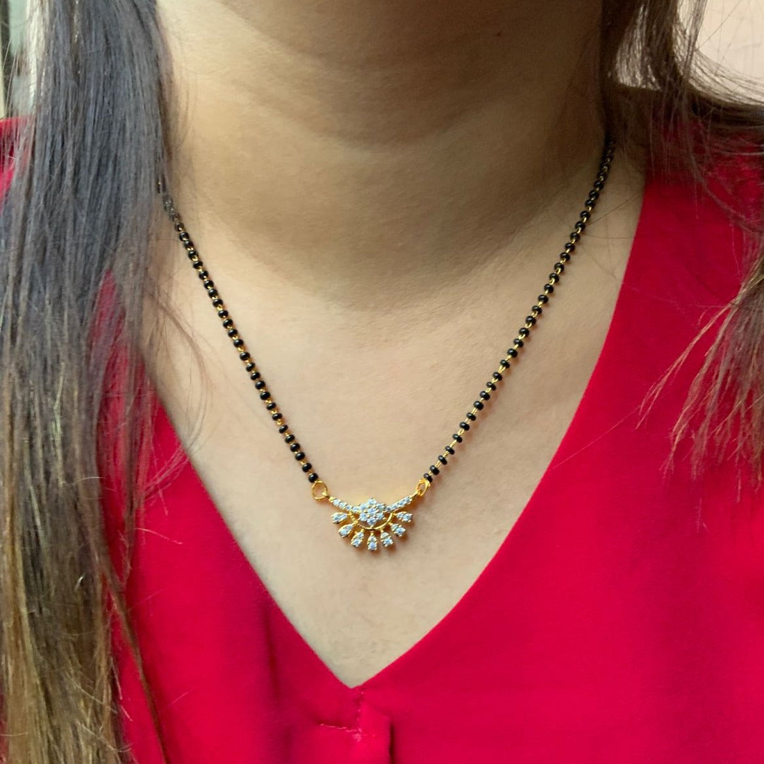 Shrenu Parikh Inspired Gold Diamond Mangalsutra